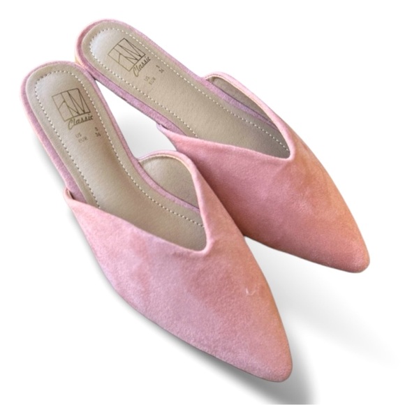 Shoes - Women’s Pink Suede Mules Size 5.